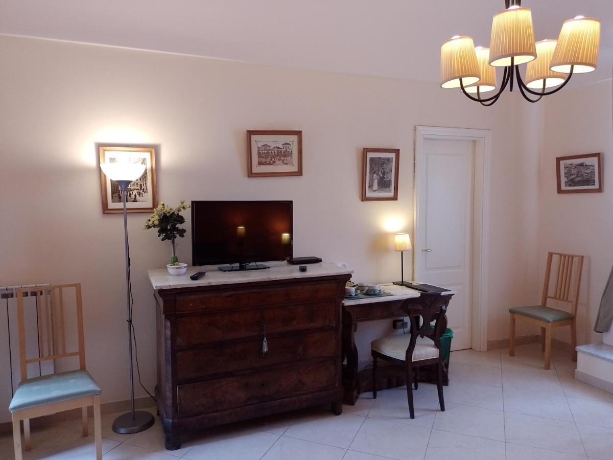 B&B Cupole E Campanili Napoli Dış mekan fotoğraf
